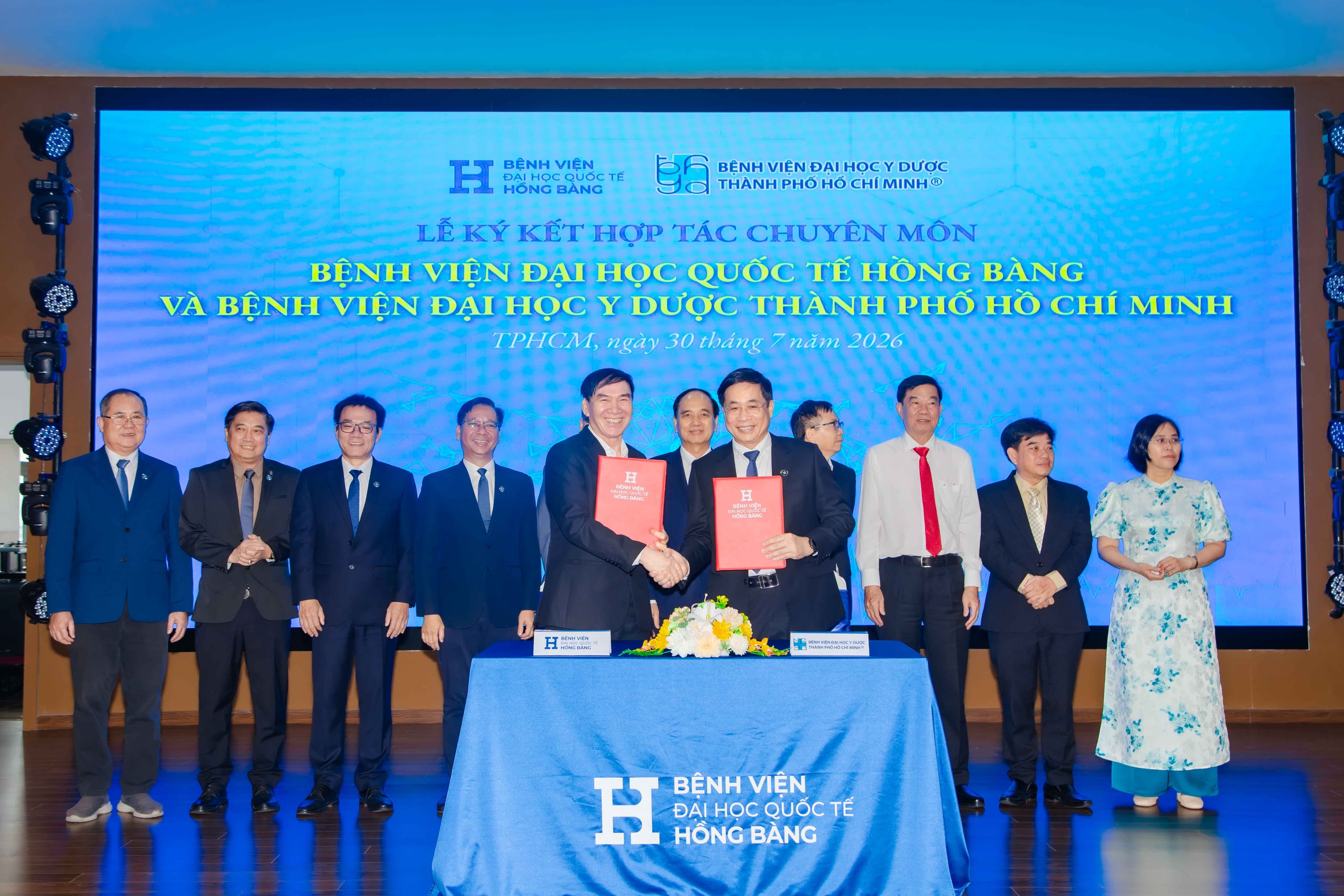 Bệnh viện Đại học Quốc tế Hồng Bàng ký kết hợp tác chuyên môn với Bệnh viện Đại học Y Dược TP. Hồ Chí Minh